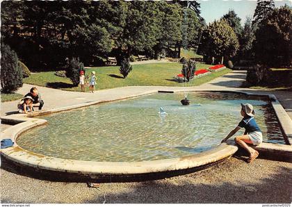 B83099 le jardin de ville   bourgoin jallieu isere  france