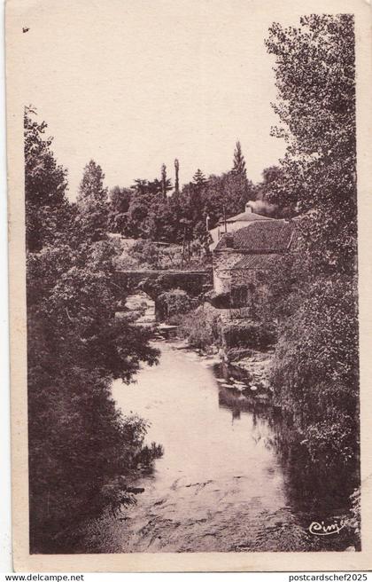 BF11345 montrevault l evre et le pont romain m et l   france front/back image