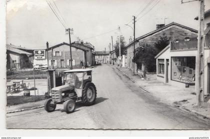 BF27368 givry en argonne marne rue de l argonne  car  france  front/back image