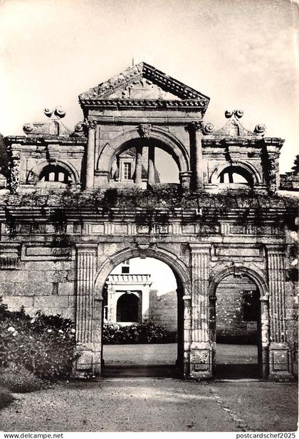 BR26985 Saint Vougay le chateau de Kerjean France