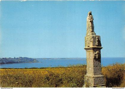 BR31183 Ploubazlanec la vierge du pilier france