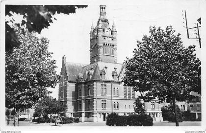 BR39063 Merville le hotel de ville france