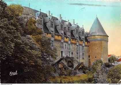 BR39130 Chateau de Rochechouart france