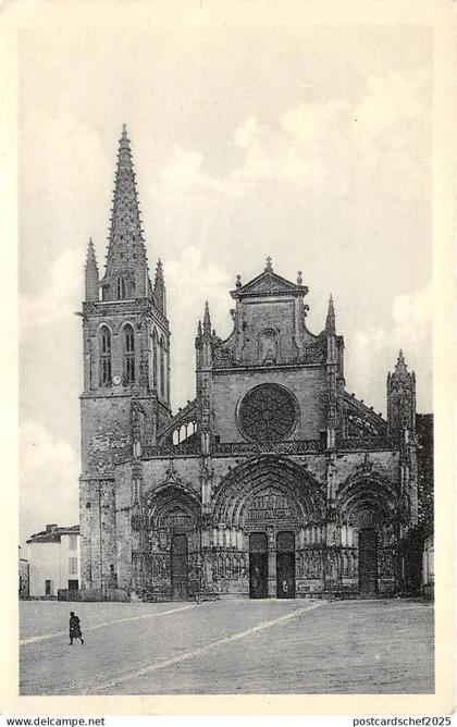 BR39541 Bazas l eglise france