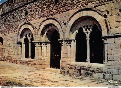 BT7006 Les Herbiers abbaye notre dame de la grainetiere      France