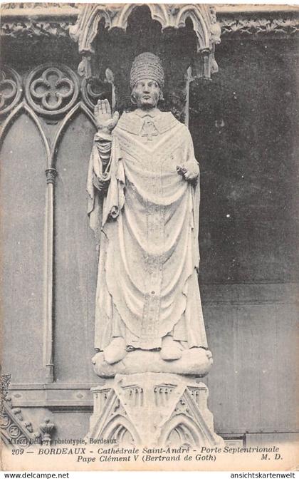 Frankreich Bordeaux Cathedrale Saint-Andre Pape Clement V ngl #196.391