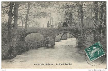 Rhone : Amplepuis, Le Pont Mondet, Animée
