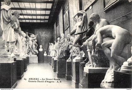 CPA Angers Le Grand Musee Galerie David d Angers