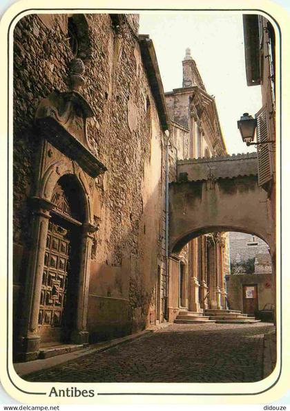 Carte Postale - 06 - Antibes - Dans la Vieille Ville la Cathédrale - CPM - Voir Scans Recto-Verso