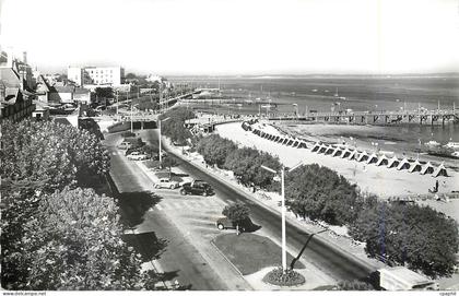 CPM Arcachon Cote d'Argent La Plage