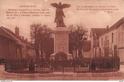 CPA Arcis sur Aube Monument