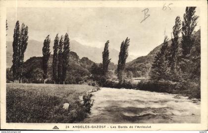 CPA Argeles Gazost les Bords de l'Arrieulat
