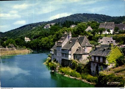 CPSM Argentat Vieilles Maisons Sur Les Bords De La Dordogne