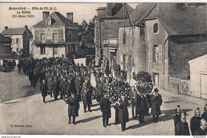 ARGENTRE   LE DEFILE