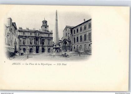 51378729 - Arles