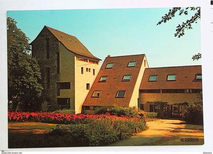 ► Arnac Pompadour Batiments du Club Mediterranée