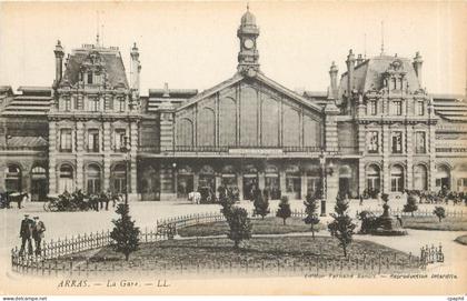 CPA Arras La Gare