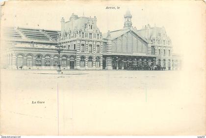 CPA Arras le La Gare