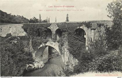 CPA Le Basses-Pyrennées ARUDY - Le vieux Pont sur la Gave (171823)