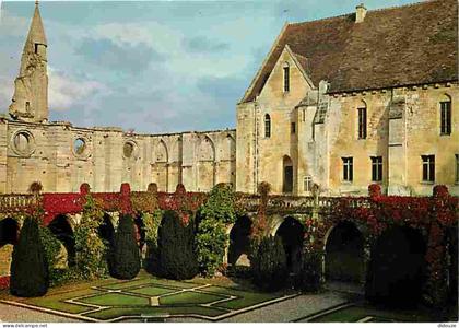 95 - Asnières sur Oise - Abbaye de Royaumont - Le Cloitre et la Tourelle de l'Abbatiale - CPM - Voir Scans Recto-Verso