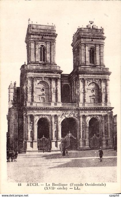 CPA Auch La Basilique