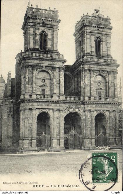 CPA Auch La Cathedrale
