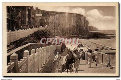 Ault - La Descente a la Plage - CPA