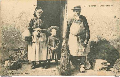 Carte Postale Ancienne - France - Auvergne - Types auvergnats - Animée - Folklore Scènes et Types - CPA - Voir Scans Rec