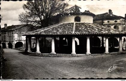 CPA Auvillar Tarn st Caronne La Halle