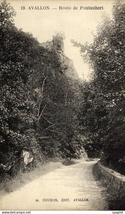 CPA Avallon Route De Pontaubert
