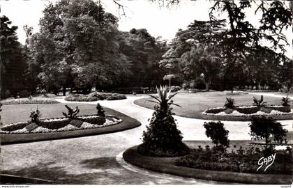Avranches - Jardin des Plantes - CPA