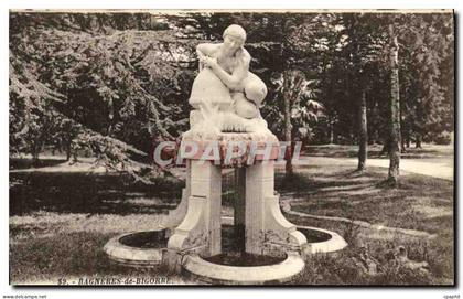 CPA Bagneres de Bigorre Statue
