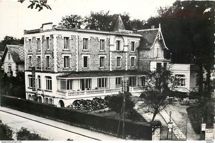 CPM Bagnoles de L'Orne Lutetia Palace