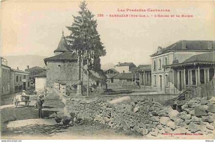 31 - Barbazan - L'Eglise et la Mairie - Animée - CPA - Voir Scans Recto-Verso