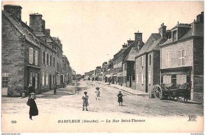 CPA Carte postale France  Barfleur  Rue Saint Thomas   VM89934ok