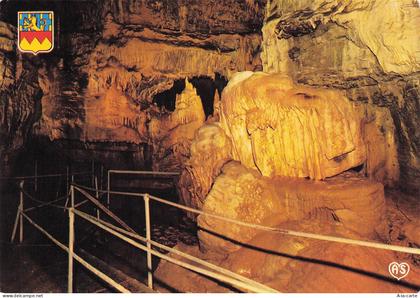 39 BAUME LES MESSIEURS LES GROTTES DE BAUME LES MESSIEURS