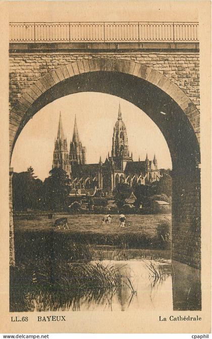 CPA Bayeux La Cathedrale