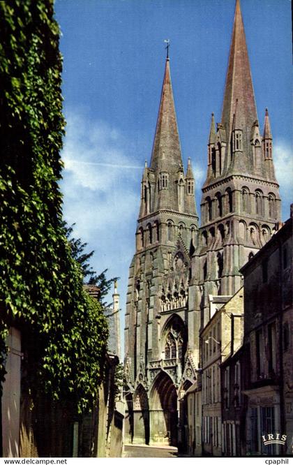 CPM Bayeux La Cathedrale