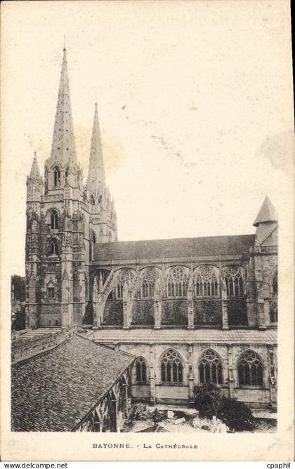 CPA Bayonne La Cathedrale