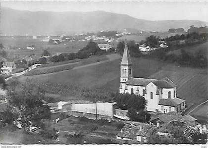 CPSM Béhobie Eglise de Béhobie vue sur Hendaye et Fontarabie