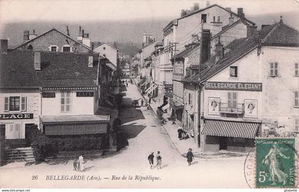 01 - BELLEGARDE sur VALSERINE -  rue de la République