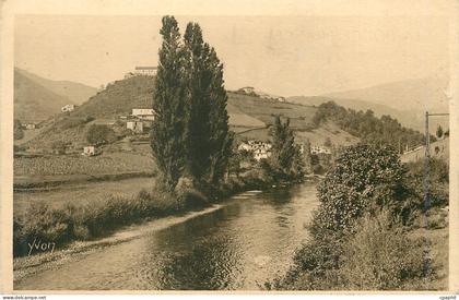 CPA Bidarray Basses Pyrenees Les bords de la Nive