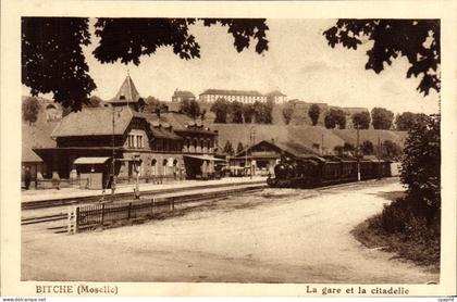CPA Bitche La Gare Et La Citadelle