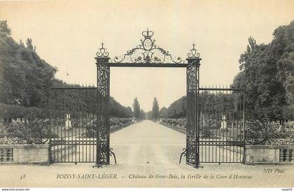 CPA Boissy Saint Leger Chateau de Gros Bois la Grille de la Cour d'Honneur