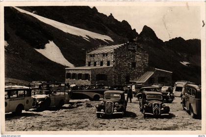 CPA Col le l'Iseran 2750 m Le Chalet-Hotel et les pontes de Leissiere (438259)