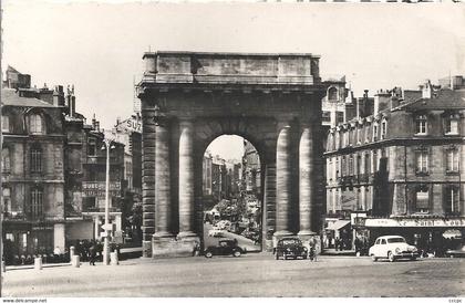 CPSM Bordeaux La Porte Bourgogne