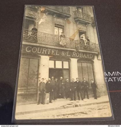 BOUGUENAIS ( COURTEL ET L ROBARD )