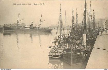 A-17-581 : BOULOGNE SUR MER  ENTREE DU PAQUEBOT COREA