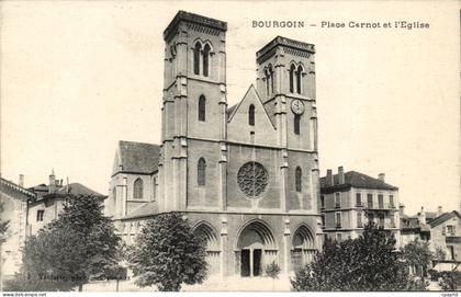 Bourgoin - Place Carnot et L'Eglise - CPA