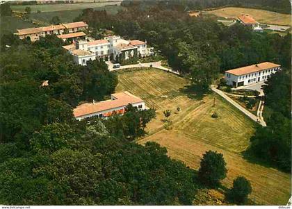 Carte Postale - 11 - Bram - Centre de Ste Gemme - Vue aérienne - Etat léger pli visible - CPM - Voir Scans Recto-Verso -